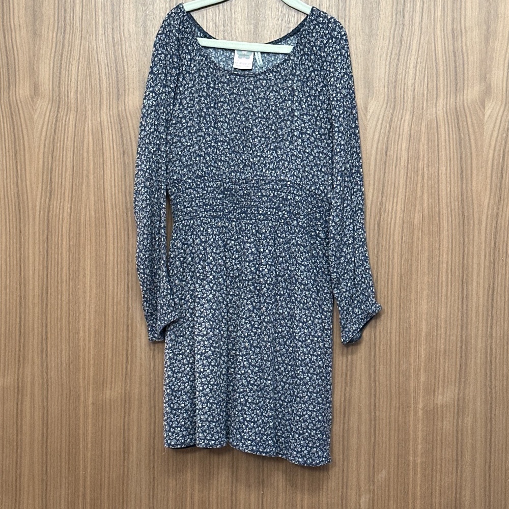 For All Seasons Dress by Paper Crane size L (12) Blue with Cream Flowers